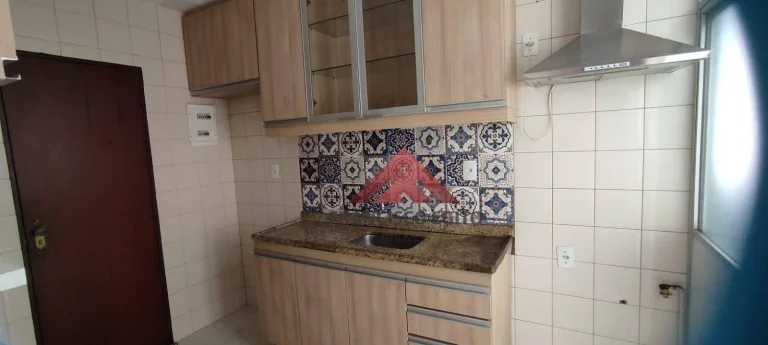 Imagem Apartamento com 2 dormitórios à venda, 75 m² por R$ 290.000,00 - Fonseca - Niterói/RJ