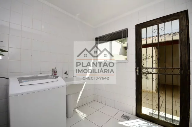 Foto do imóvel: Sobrado a Venda no bairro Boa Vista - Curitiba, PR