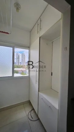 Imagem Apartamento aluguel Barueri 2 dorms armarios 72 mts Jd Tupanci Alphaview