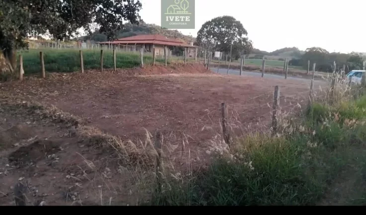 Imagem Terreno em Socorro, no asfalto 1.000m2.Excelente