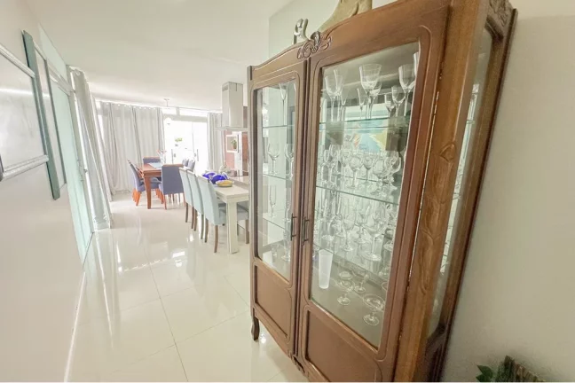 Imagem Apartamento à venda no bairro Ingleses do Rio Vermelho - Florianópolis/SC