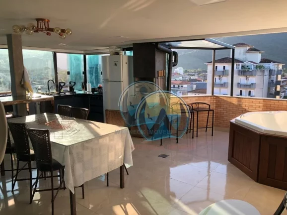 Imagem Cobertura Duplex à venda em Ubatuba-SP: 4 quartos, 4 suítes, 1 sala, 5 banheiros, 1 vaga, 152m² no Centro!