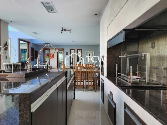 Imagem Casa de Condomínio com 7 Quartos à venda em Sorocaba