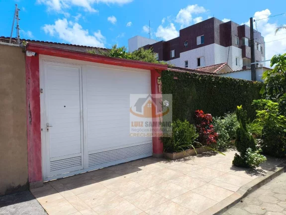 Imagem Casa térrea, 2 Dormitórios + Edícula, Praia Centro, Itanhaém-SP