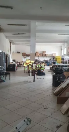 Imagem SALÃO COMERCIAL PARA LOCAÇÃO LAGEADO