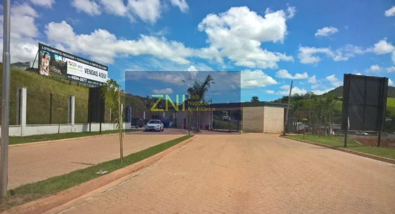 Terreno em Condomínio em Itatiba, SP R 1430