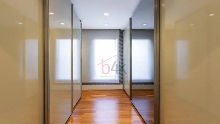 Imagem Cobertura Duplex de Luxo com 4 Quartos e Piscina Privativa à Venda no Campo Belo