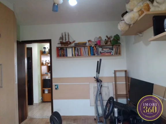 Imagem Seu Novo Refúgio: Apartamento Arejado e Iluminado em Localização Privilegiada