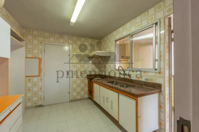 Imagem Higienópolis nobre apartamento com 167m², 03quartos (1 suíte) e 02 vagas.