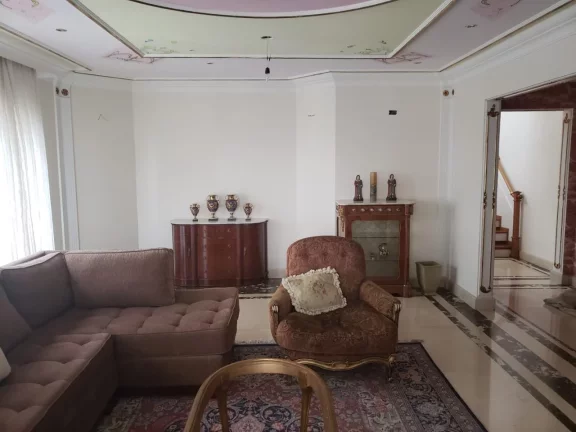 Imagem Cobertura ampla e super iluminada. Conta com pé direito alto em todo o apartamento ambientes amplos...