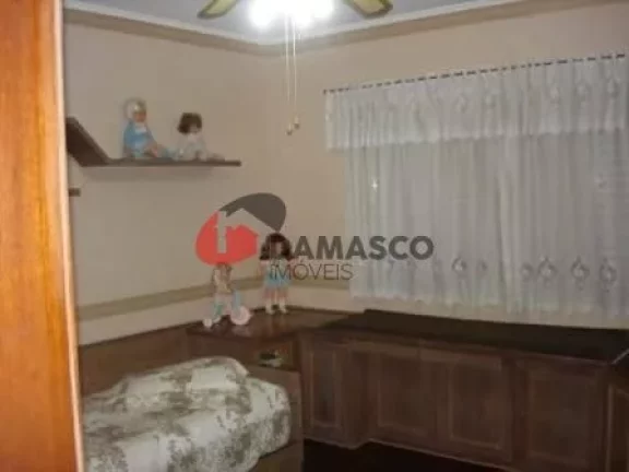 Imagem Sobrado à venda 3 Quartos, 1 Suite, 4 Vagas, 257M², Rudge Ramos, São Bernardo do Campo - SP