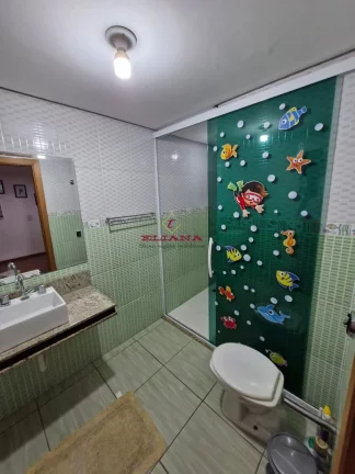 Imagem Sobrado à venda em São Paulo, Conjunto Residencial Vista Verde, com 3 quartos, 250m²