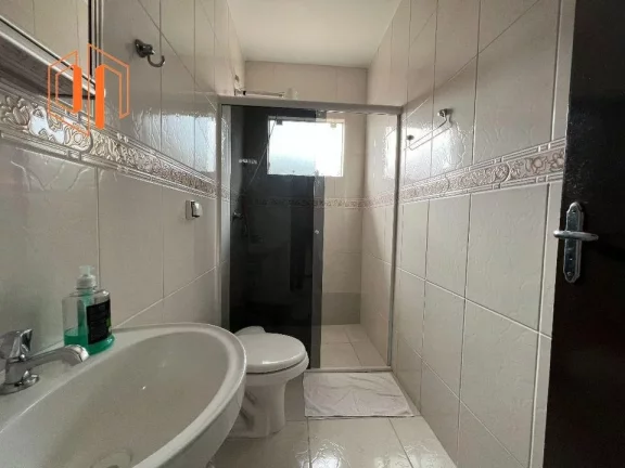Imagem Casa para Venda em São José dos Pinhais, Cruzeiro, 2 dormitórios, 1 suíte, 3 banheiros, 2 vagas