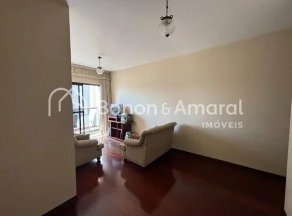 Imagem Este apartamento disponível para venda no Taquaral, em Campinas, oferece excelente orientação sol...
