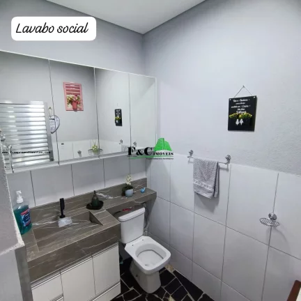 Imagem Casa para Venda em Limeira, Parque Pompeu, 2 dormitórios, 1 suíte, 1 banheiro, 3 vagas
