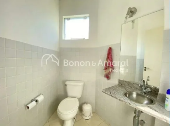 Imagem Descubra o equilíbrio perfeito entre conforto, lazer e segurança nessa linda casa de 180 m² const...