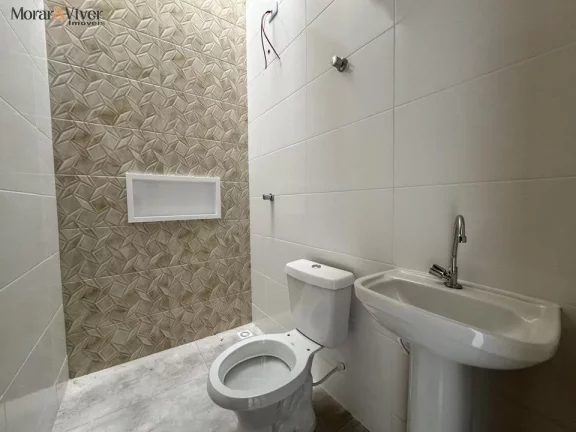 Imagem Casa para Venda em Fazenda Rio Grande, Gralha Azul, 3 dormitórios, 1 suíte, 2 banheiros, 2 vagas