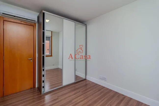 Imagem Apartamento com 3 Dormitorio(s) localizado(a) no bairro Jardim Europa em Porto Alegre / Rio Grande do Sul Ref.:3