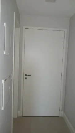 Imagem Sala Comercial para Locação em Rio de Janeiro, Barra da Tijuca, 1 banheiro, 1 vaga