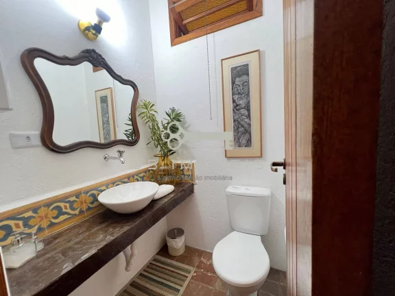 Imagem Propriede à venda Granja Viana: Residência Recém Finalizada com Duas Casas