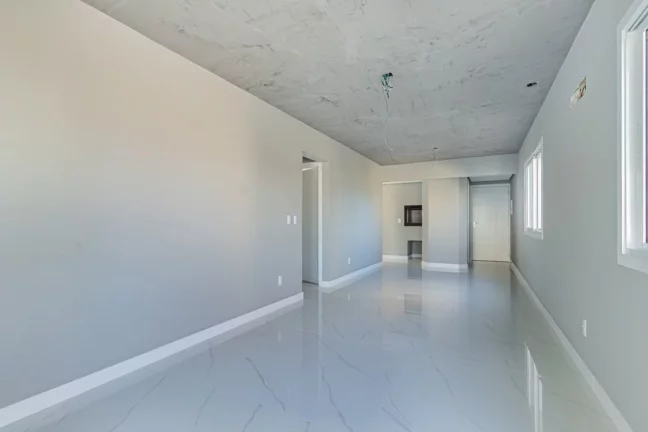 Imagem Apartamento à venda em Porto Alegre, Petrópolis, com 2 quartos, 83,3m2