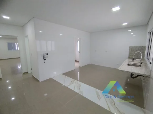 Imagem Casa Padrão!! 4 quartos com suites,8 vagas próximo a Sacomã.