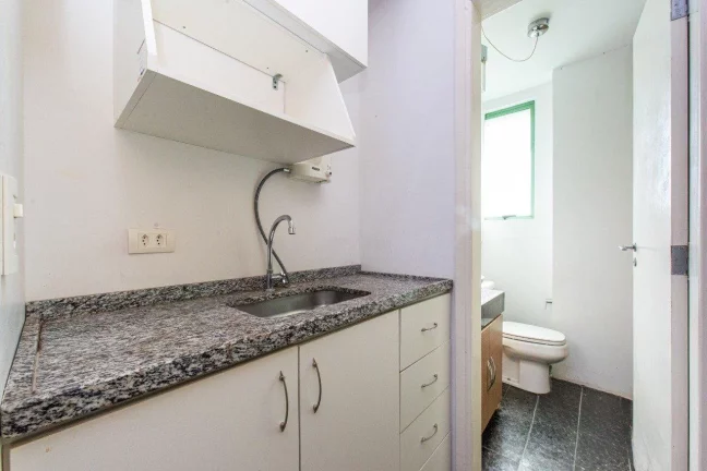 Imagem Sala Comercial com 1 vaga no Centro