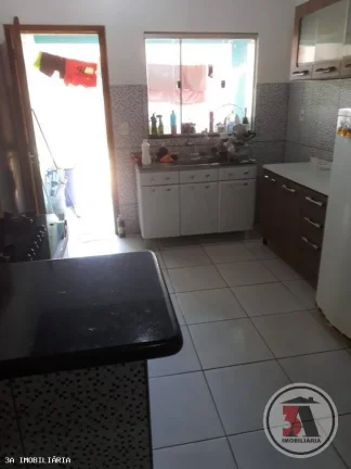 Imagem Casa 3/4 no Escola de Policia