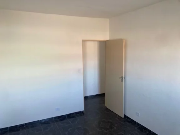 Imagem Casa com 2 dormitórios para alugar, 40 m² por R$ 1.400,00/mês - Calmon Viana - Poá/SP
