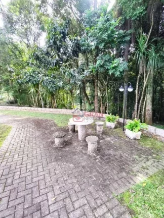 Imagem Casa à venda em condomínio de chácaras em Araucária