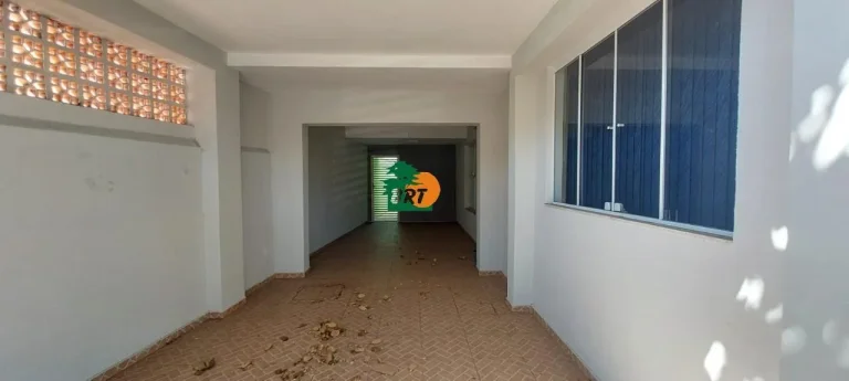 Imagem Prédio Comercial para Locação em São Roque, Centro, 4 banheiros, 3 vagas