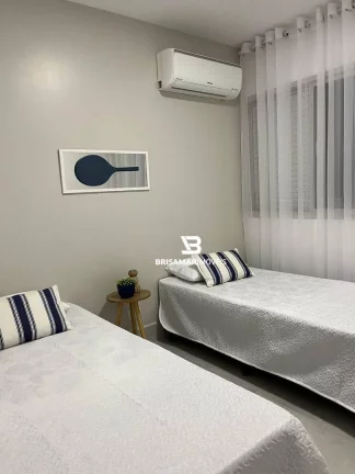 Imagem TOMBO- UMA QUADRA DO MAR , LOCALIAÇÃO ESPETACULAR , GARAGEM DEMARCADA NO PRÉDIO.