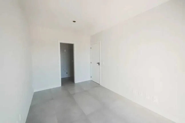 Imagem Apartamento 2 dormitórios sendo 1 suíte, com 1 vaga de garagem - Kobrasol em São José/SC
