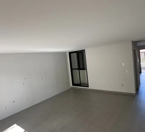 Imagem Sobrado Alto Padrão - Santa Regina Camboriú