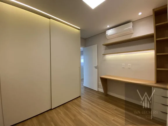 Imagem Casa á Venda _ Resid Altos Castelo - R$ 745.000 _ Araçariguama SP