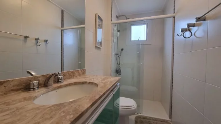 Imagem Apartamento com 3 dormitórios, 105 m² - venda ou aluguel - Pitangueiras - Guarujá/SP