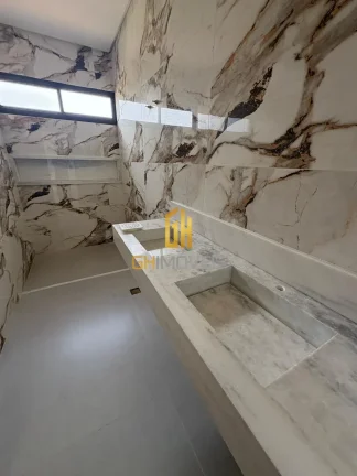 Imagem Sobrado 4 quartos, Jardim Presidente, 1.200.000,00

O sobrado possui:

- Sala ampla;
- 4 quartos, se...