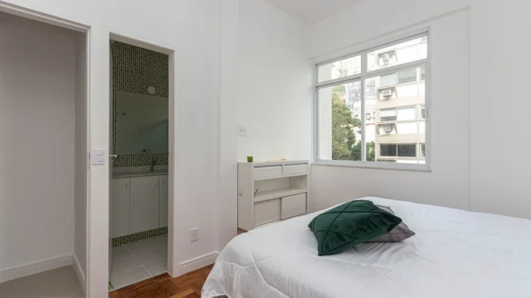 Imagem Apartamento 71M², 2Q, 1 Suíte, 2 Banheiros, Playground, Armários.
