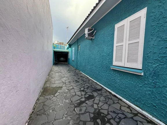 Imagem Casa 140m2, 3 Quartos, Av. Senador Salgado Filho, Centro de Esteio-RS