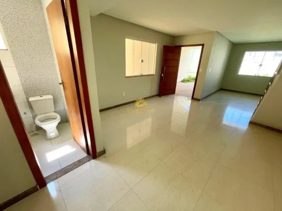 Imagem Casa Duplex à Venda em Itapebussu, Guarapari: Conforto e Proximidade à Praia do Morro
Descubra est...