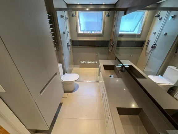 Imagem Apartamento de luxo em Moema, São Paulo-SP: 3 quartos, 3 suítes, 1 sala, 3 vagas, 226m² de puro conforto!
