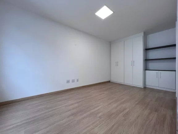 Imagem Apartamento à venda, 45 m² por R$ 430.000,00 - Várzea - Teresópolis/RJ