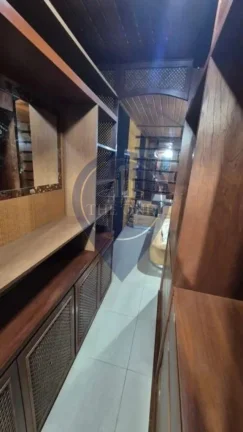 Imagem Venda de cobertura de alto padrão na Vila Mariana, São Paulo-SP: 3 quartos, 1 suíte, 2 salas, 2 banheiros, 2 vagas, 217m².