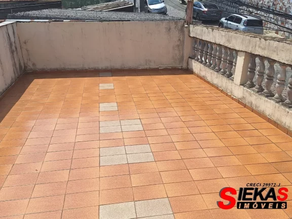 Imagem Imperdível: Casa à venda na Penha, São Paulo-SP com 2 quartos, 1 suíte, 2 banheiros, 3 vagas de garagem e 148 m² de área.