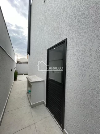 Imagem Casa em Condomínio para Venda em Sorocaba-SP. Ótimo preço!