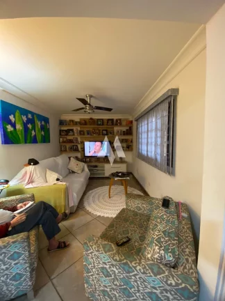 Imagem Casa Padrão- 5 dormitórios sendo 4 suítes - Aparecida / Santos