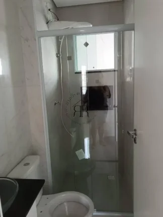 Imagem Charmoso apartamento de 2 dormitórios, sala espaçosa, cozinha e lavanderia. Prédio com elevador.
...