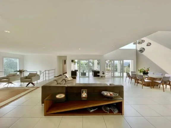 Imagem Cond Palos Verdes - 4 stes. Casa moderna impecável, piscina, gourmet!