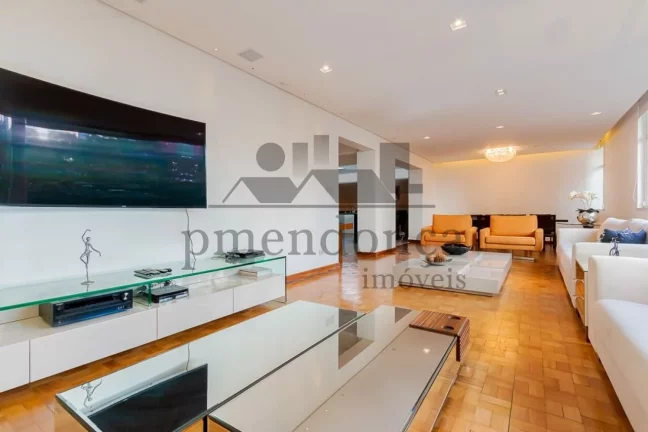 Imagem Lindo apartamento reformado na Rua Bela Cintra, pronto para morar!