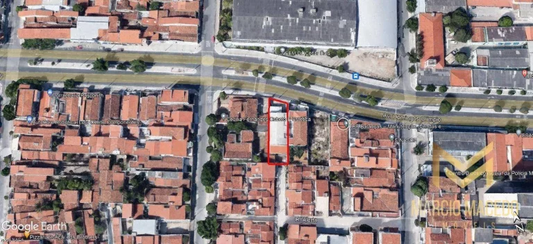 Imagem Casa com 10 salas à venda, 240 m² por R$ 1.560.000 - Benfica - Fortaleza/CE
